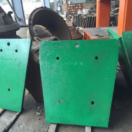 邊護(hù)板