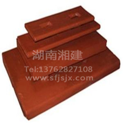 顎式破碎機(jī)肘板